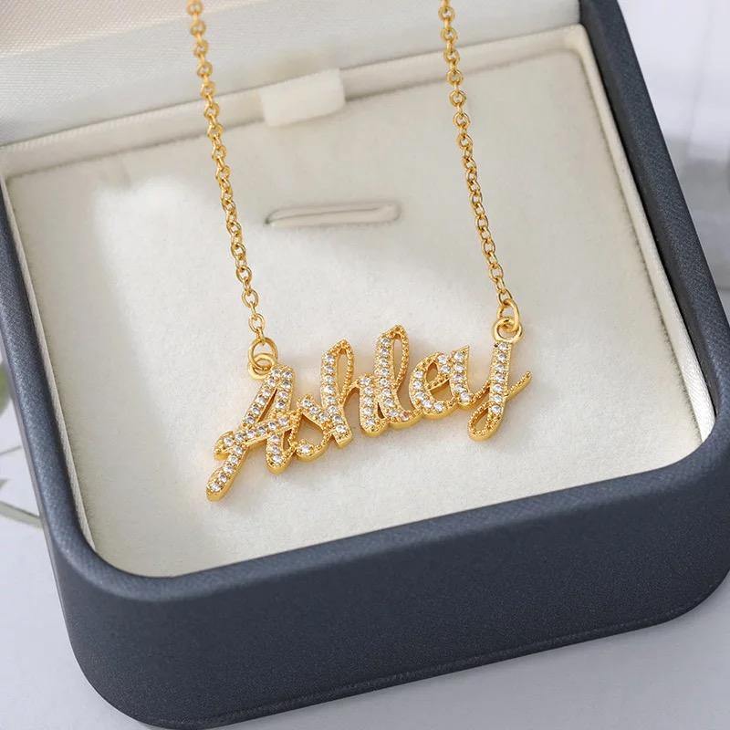 Dazzled Name Necklace - MissiMeOfficial